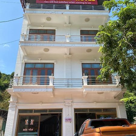Khach San Hai Ninh & Cho Thue Xe May 河江 外观 照片